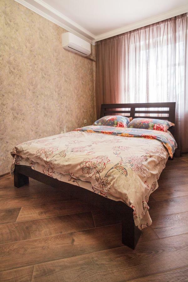 Apartment In Deribasovskay Street 20 Oděsa Exteriér fotografie